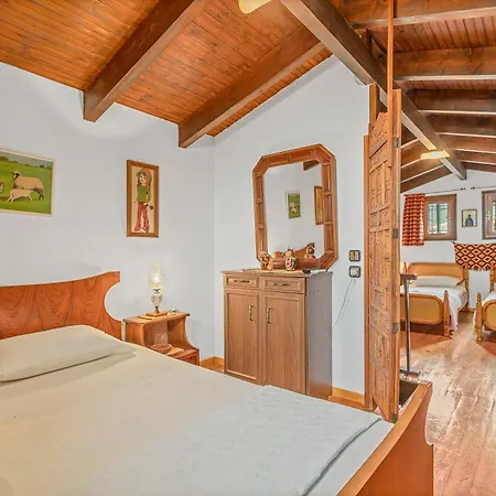 Holiday home υπέροχη στο μαρμάρι με φανταστική θέα ! *
