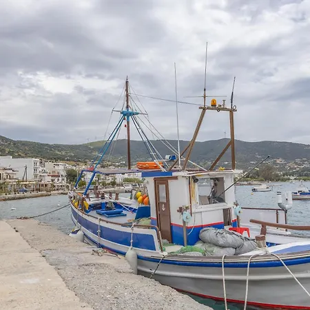 υπέροχη στο μαρμάρι με φανταστική θέα ! Holiday home Kakogkioni
